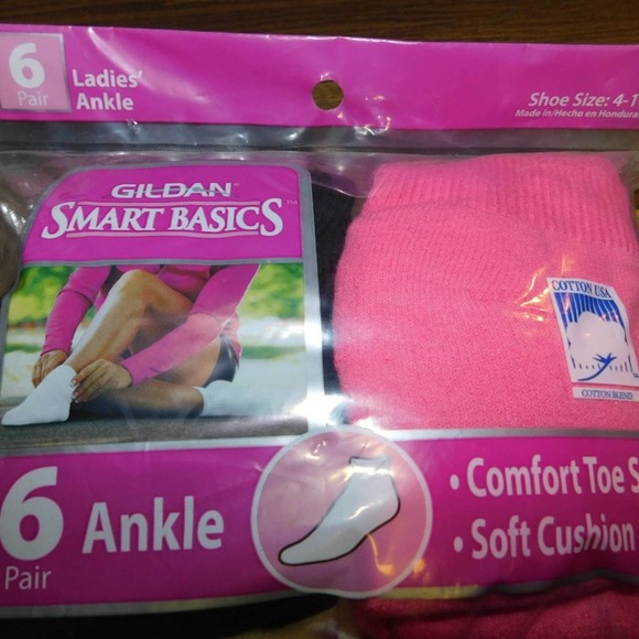 Gildan Smart Basics 6 pair ankle Ladies socks 4-10 - Picture 2 of 4